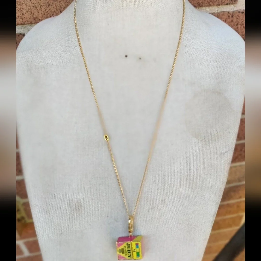 RARE Retired Juicy Couture Crayon box necklace - Picture 2 of 11